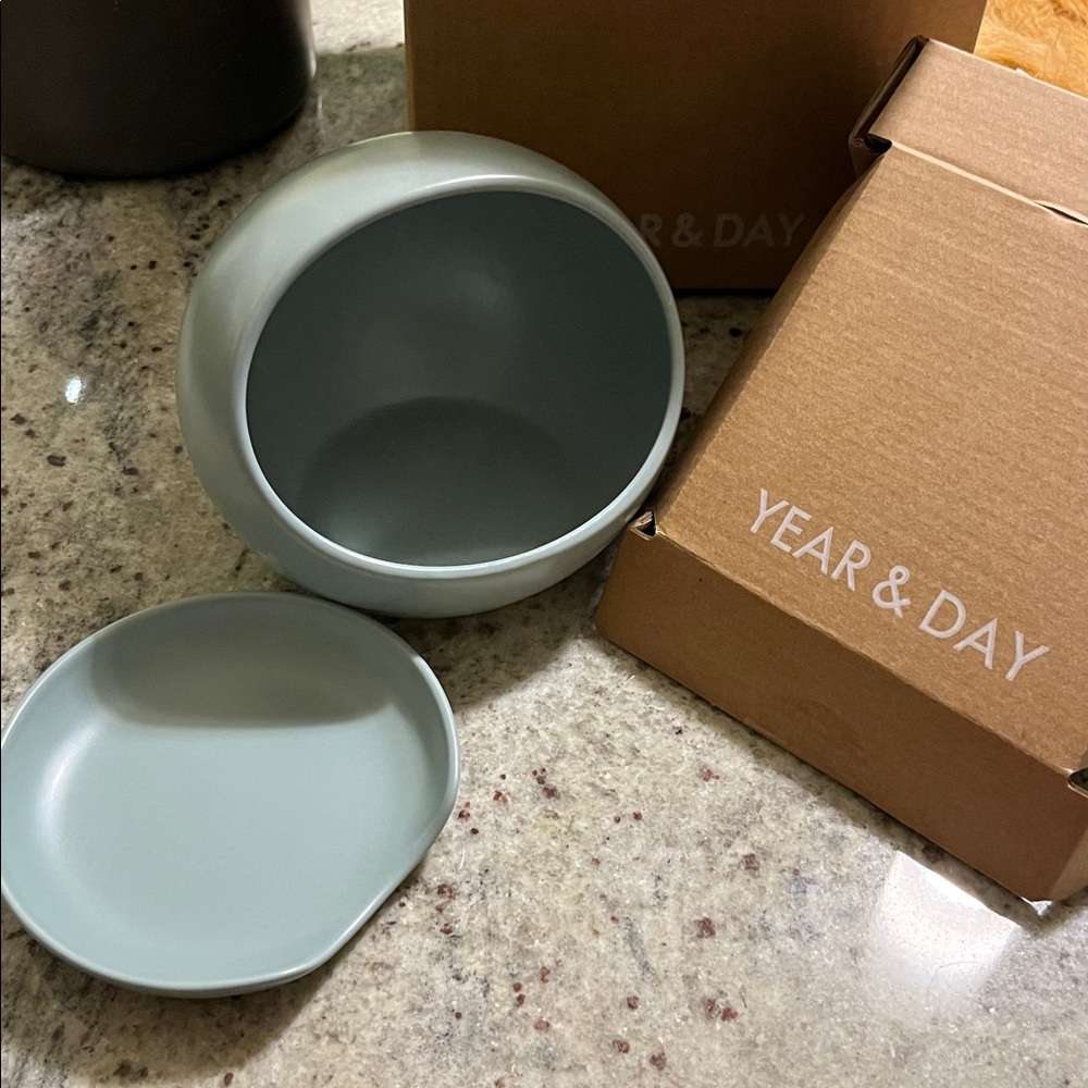 NIB Year & Day ceramic Spoon Rest and Salt Cellar bundle!